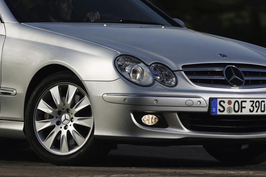  Mercedes-Benz CLK-Class 2006 года  (фото 16 из 33)